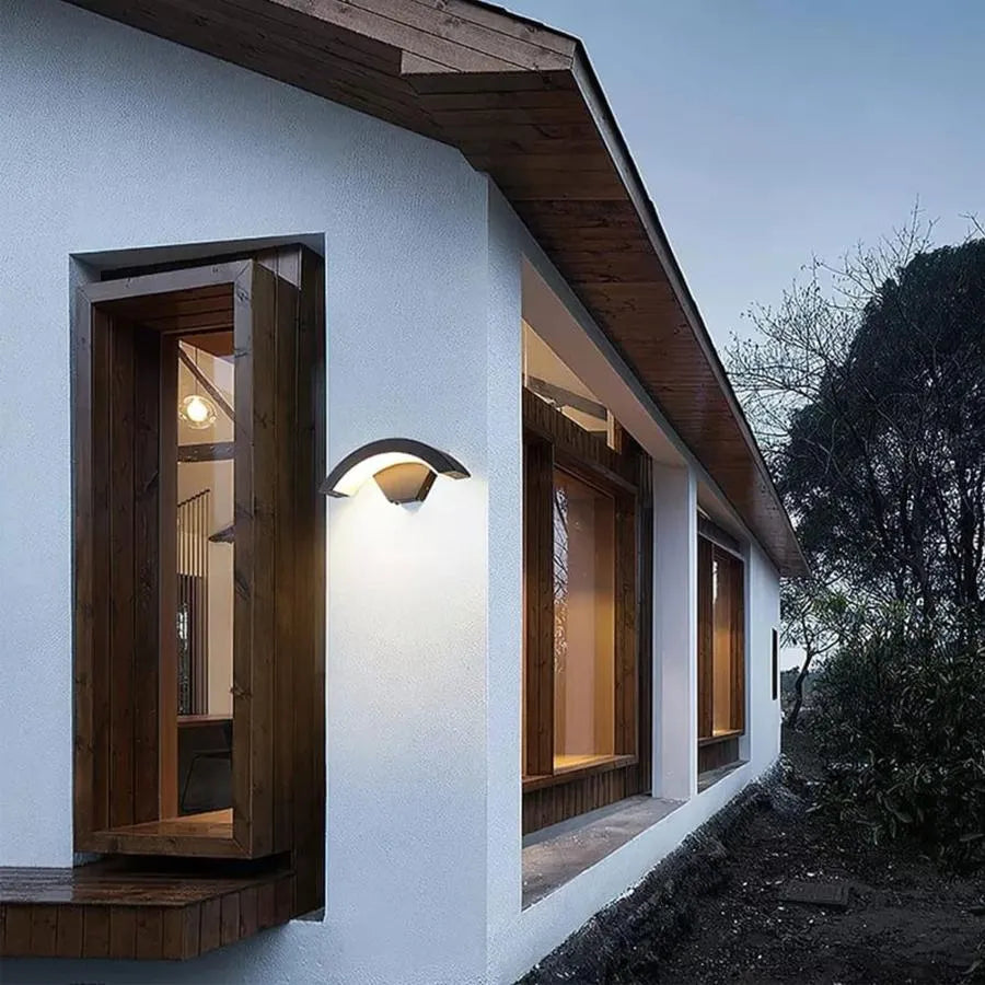 Outdoor LED lamp Harera, 12W, Metal, Black