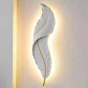 LED wall lamp Esther, wedge shape, 36W, 87cm White/Gold