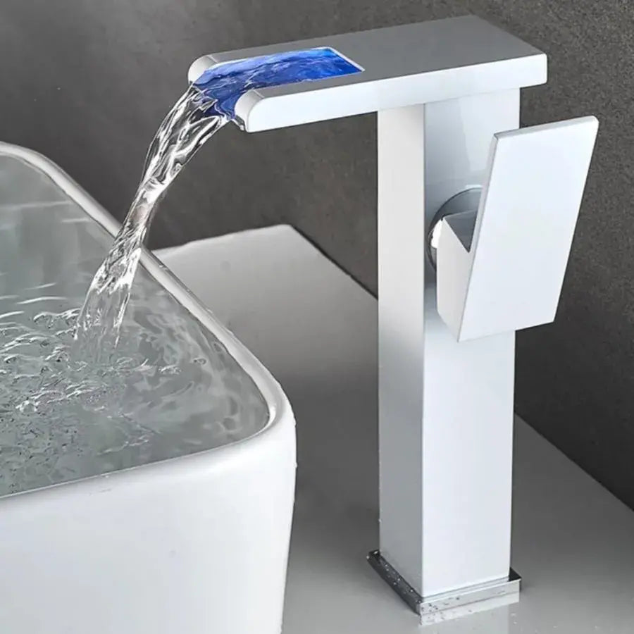 Basin Faucet, RGB Light, Color Changing Depending on Water Temperature, OD3014