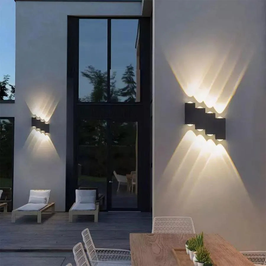 Aeetes Outdoor LED Wall Light, 8W, Metal, Black