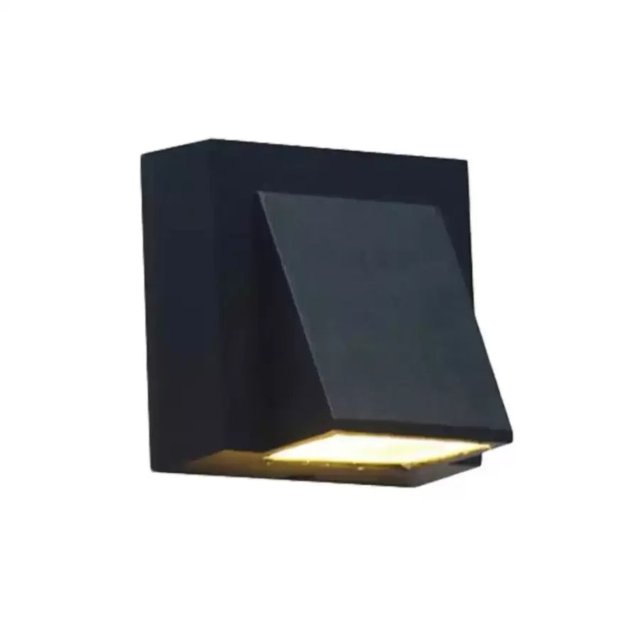 Matthias 5W Outdoor LED Wall Light Black