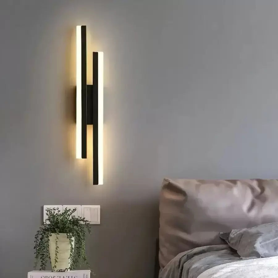 Lyra LED Wall Lamp, 18W, Acrylic, Black and White