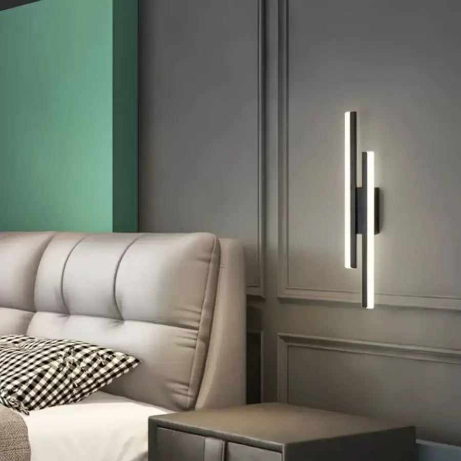 Lyra LED Wall Lamp, 18W, Acrylic, Black and White