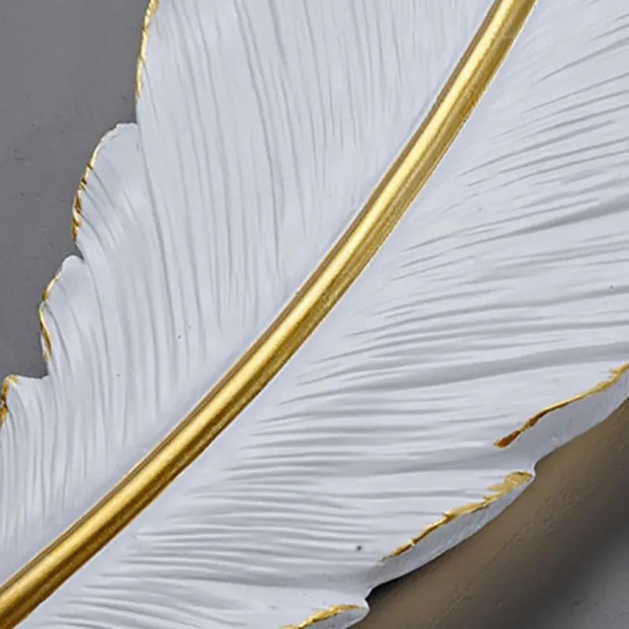 LED Wall Lamp Pena 25W 63cm White Gold