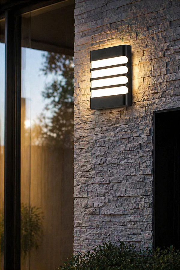 Outdoor lighting
